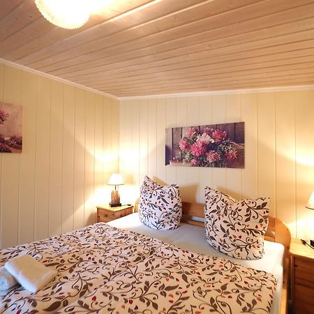 Ferienwohnung Rogk, Christa Ostseeheilbad Ostseeheilbad Zingst Exterior foto